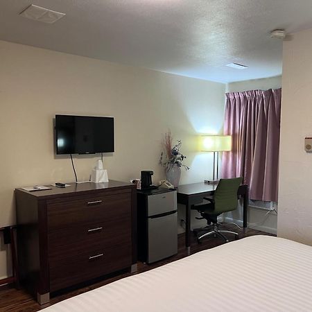 Sunrise Motor Inn Cody Eksteriør billede