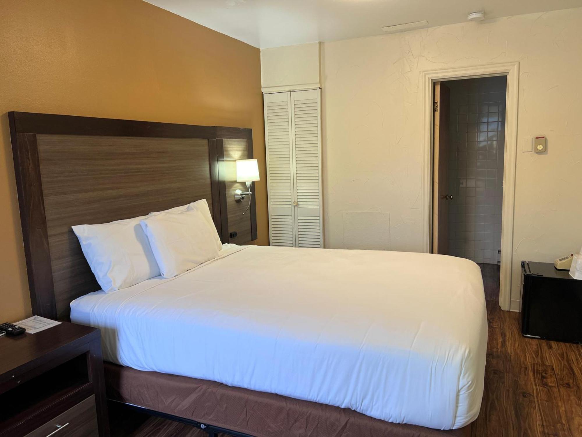 Sunrise Motor Inn Cody Eksteriør billede